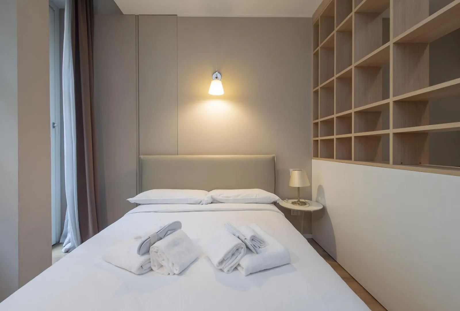 Central & Modern Porta Vittoria-Duomo Apartments By Rentopolis Milan