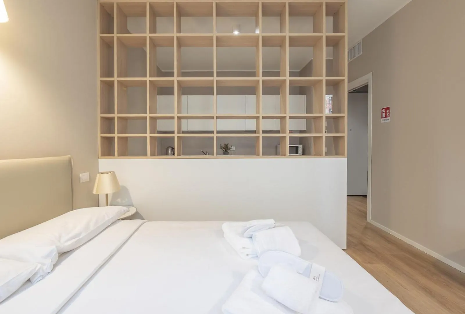 Central & Modern Porta Vittoria-Duomo Apartments By Rentopolis Milan