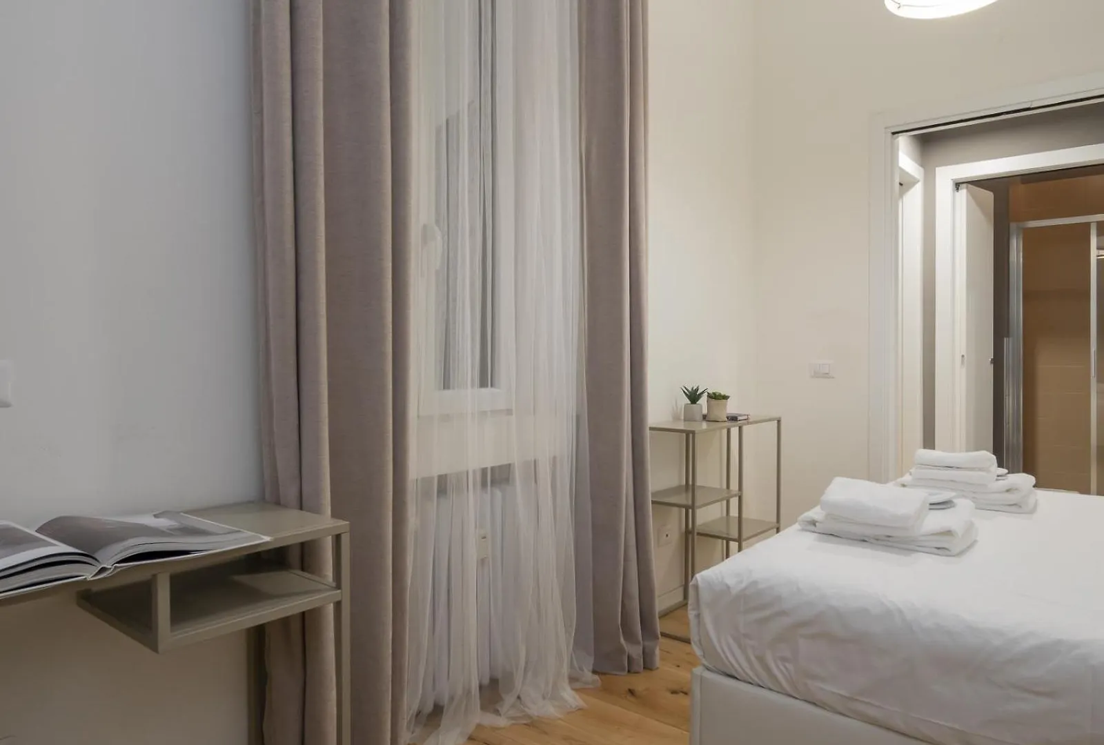 Central & Modern Porta Vittoria-Duomo Apartments By Rentopolis Milan