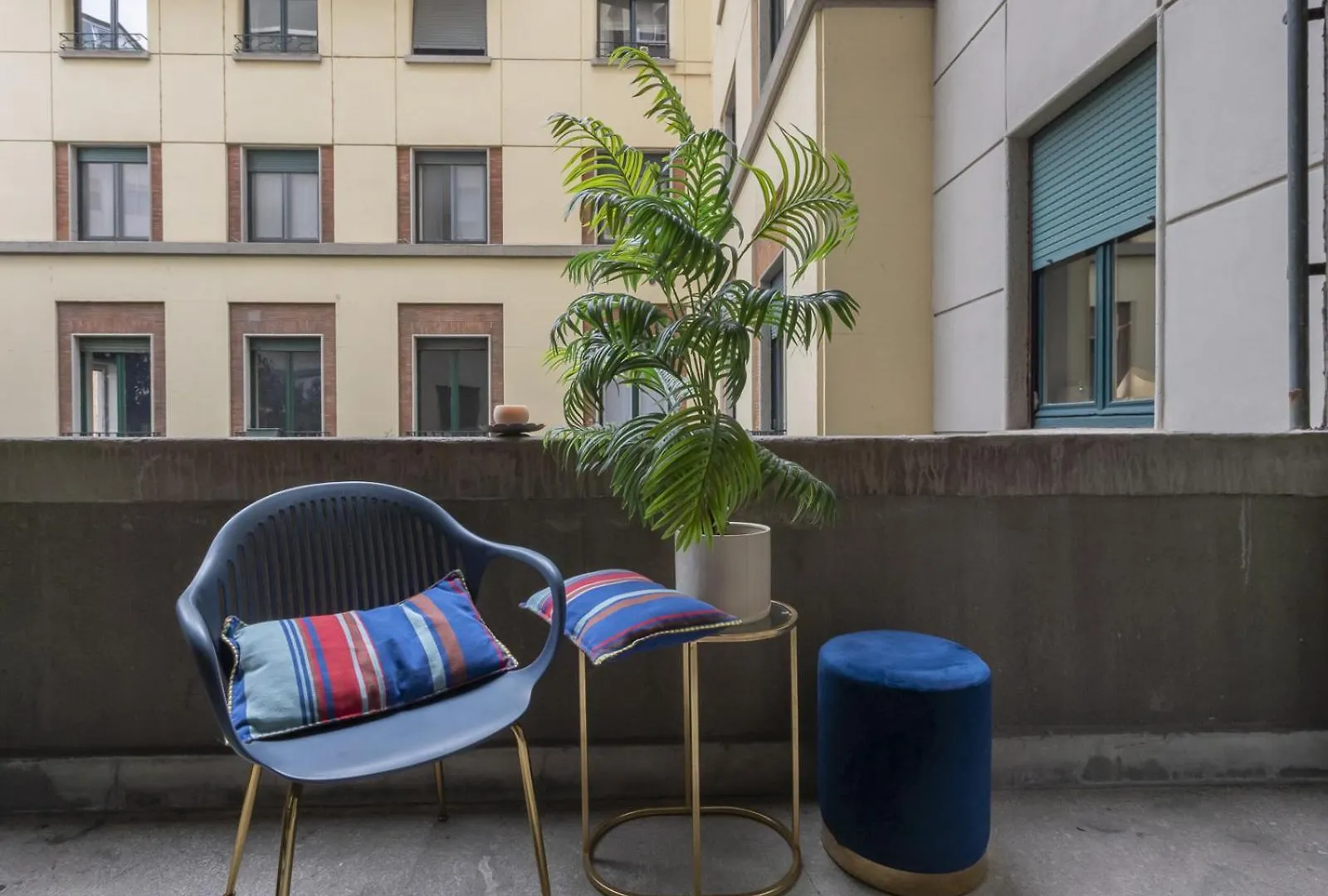 Central & Modern Porta Vittoria-Duomo Apartments By Rentopolis Milan
