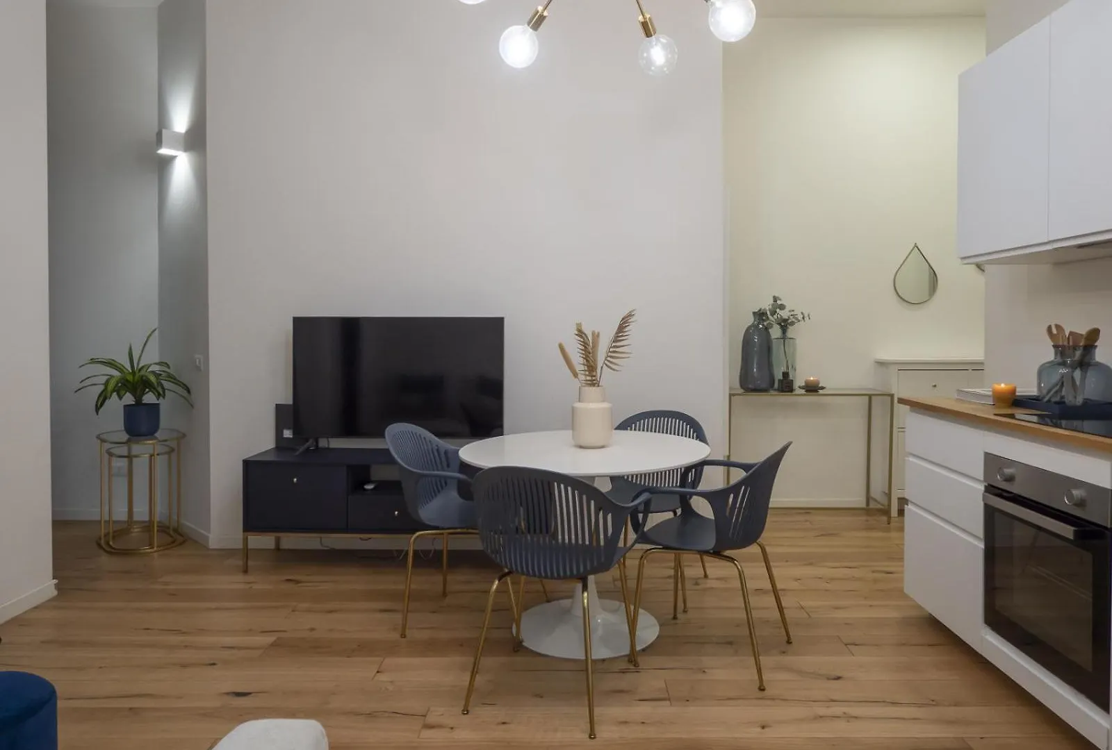 Central & Modern Porta Vittoria-Duomo Apartments By Rentopolis Milan 0*,  Italy